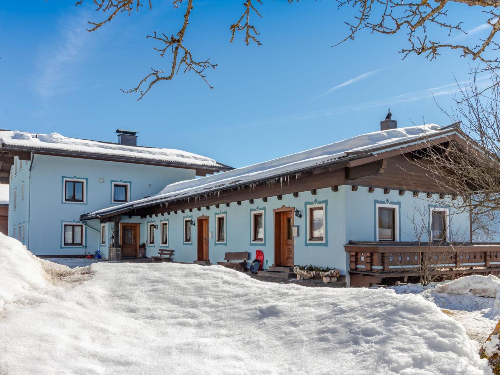 Spacious Apartment With Close To Skiing Points 미테르질 외부 사진